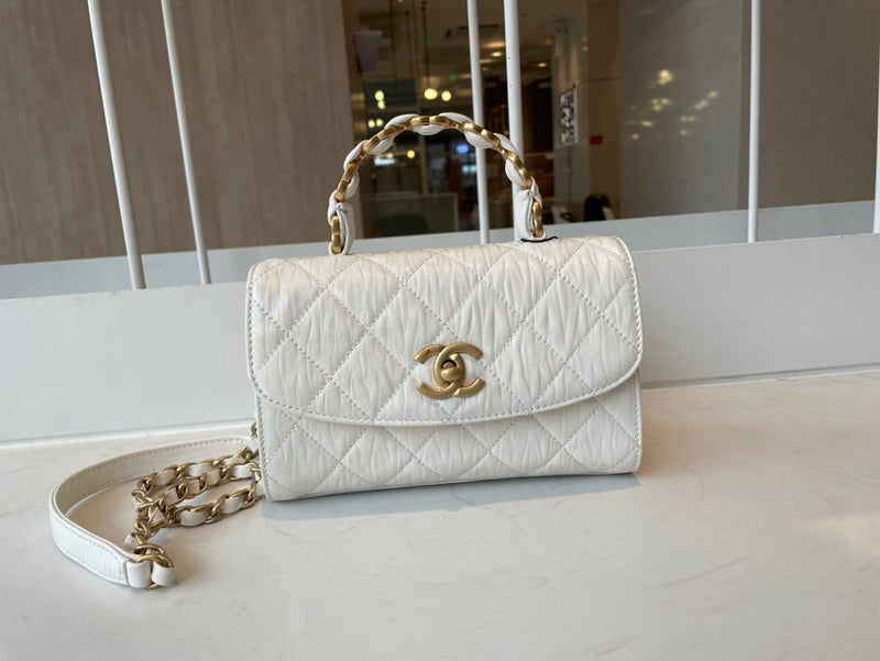 Anum Bags Detail