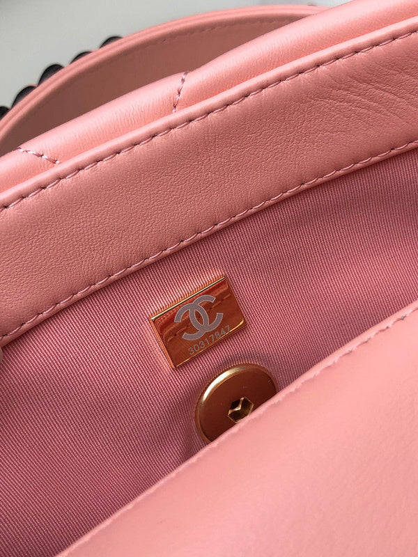 Anum Bags Detail