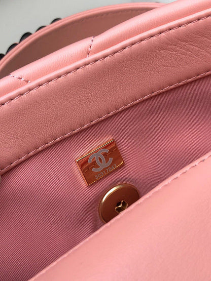 Anum Bags Detail