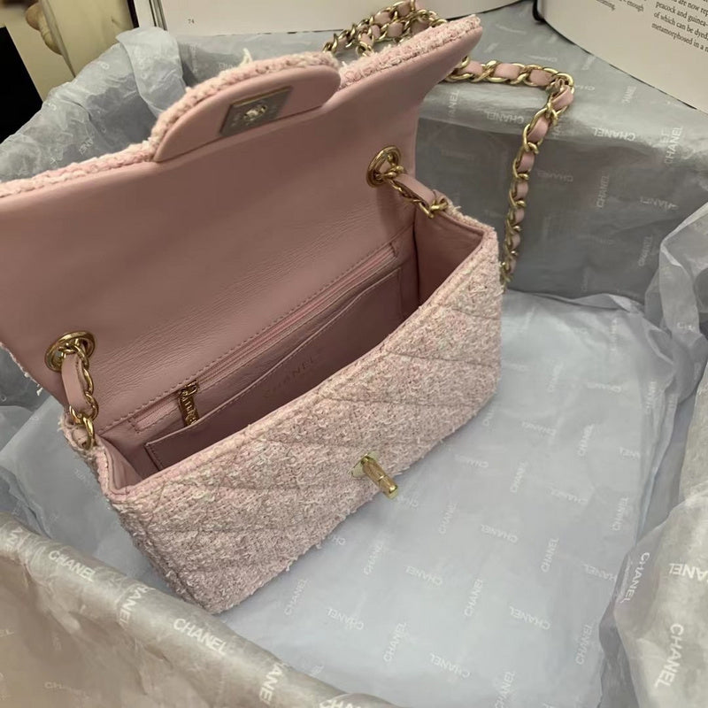 Anum Bags Detail