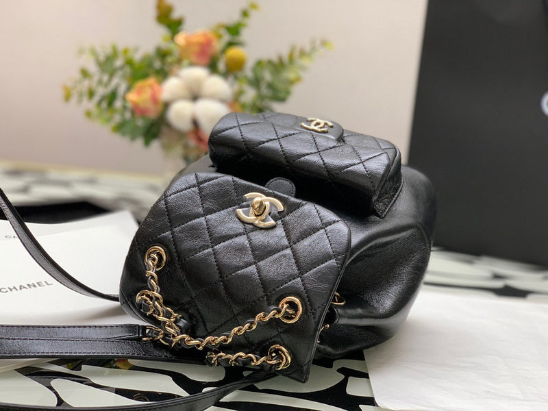 Anum Bags Detail