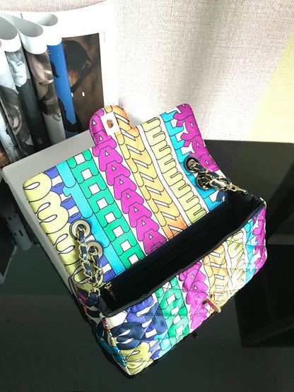 Anum Bags Detail