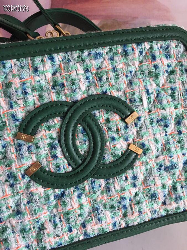 Anum Bags Detail