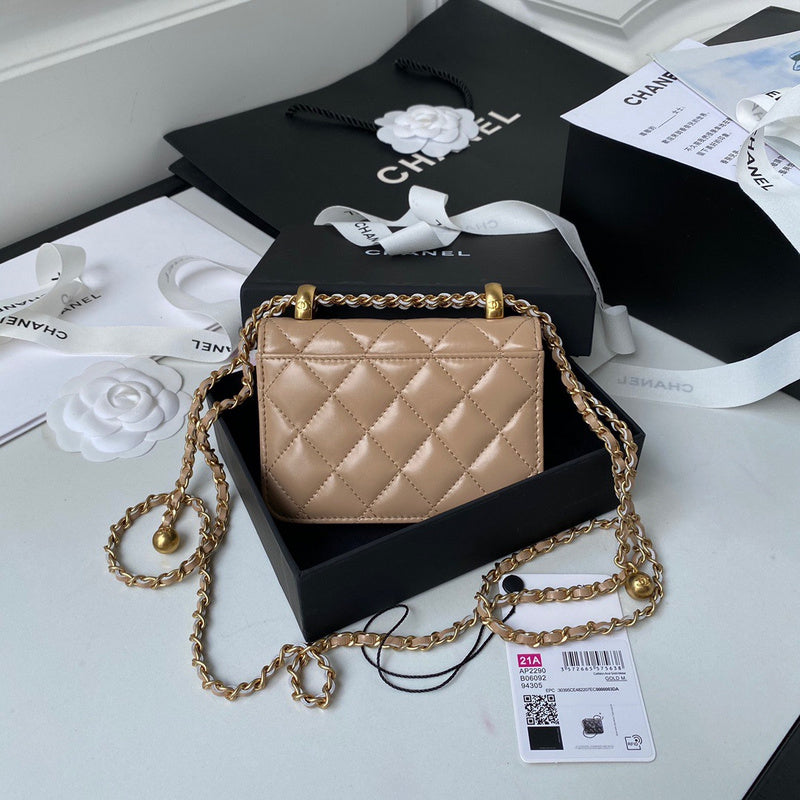 Anum Bags Detail