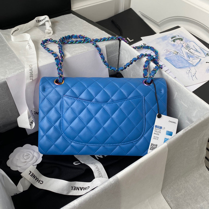 Anum Bags Detail