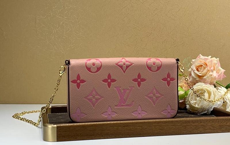 Anum Bags Detail