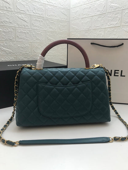 Anum Bags Detail