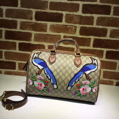 Anum Bags Detail