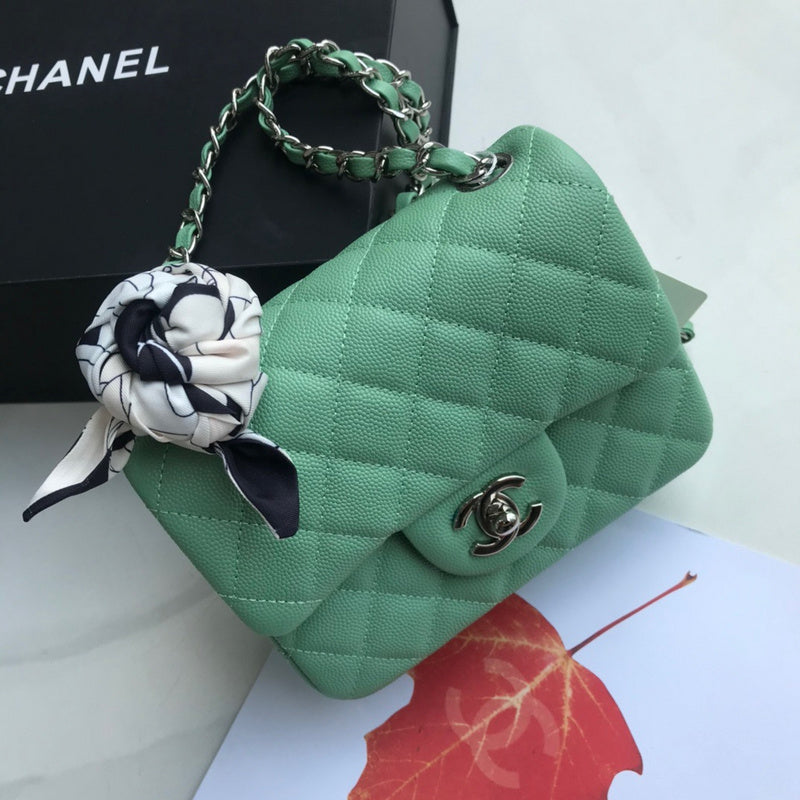 Anum Bags Detail