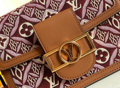 Anum Bags Detail