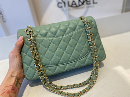Anum Bags Detail