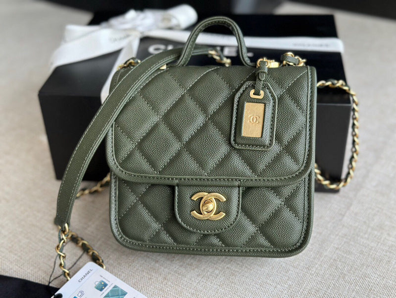 Anum Bags Detail