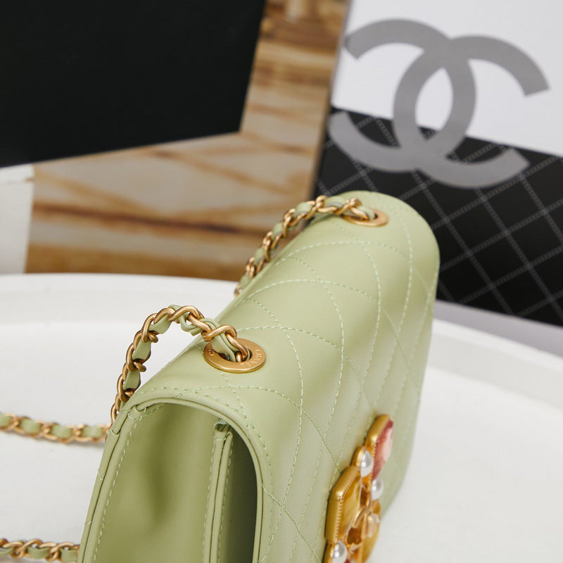Anum Bags Detail