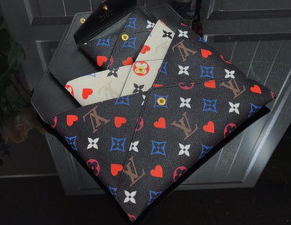 Anum Bags Detail