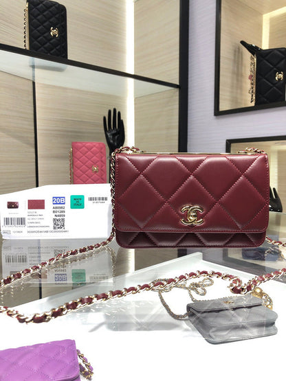 Anum Bags Detail