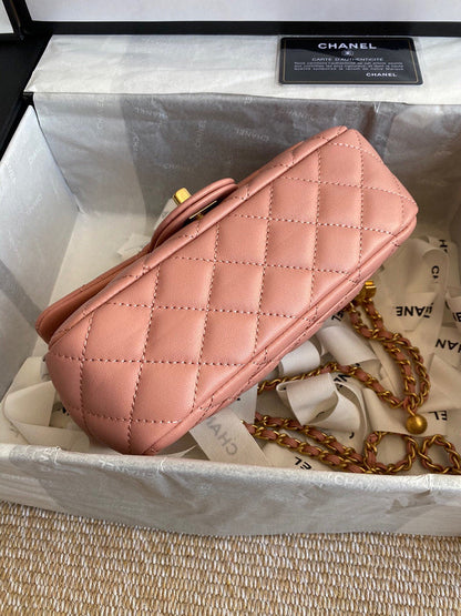 Anum Bags Detail