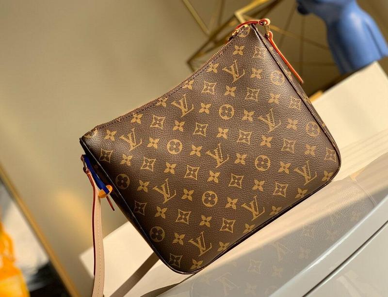 Anum Bags Detail