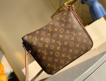 Anum Bags Detail