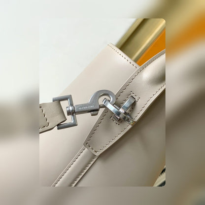 Anum Bags - Best High-End Brands in One Place - AFFORDABLE LUXURY BAGS - 15208