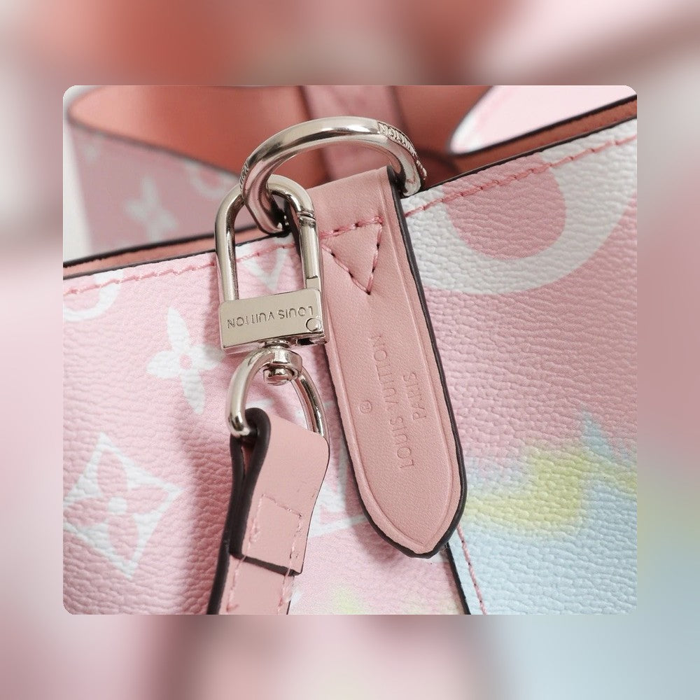 Anum Bags Detail