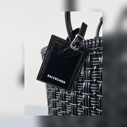 new-luxury-designer-bags-nm24063