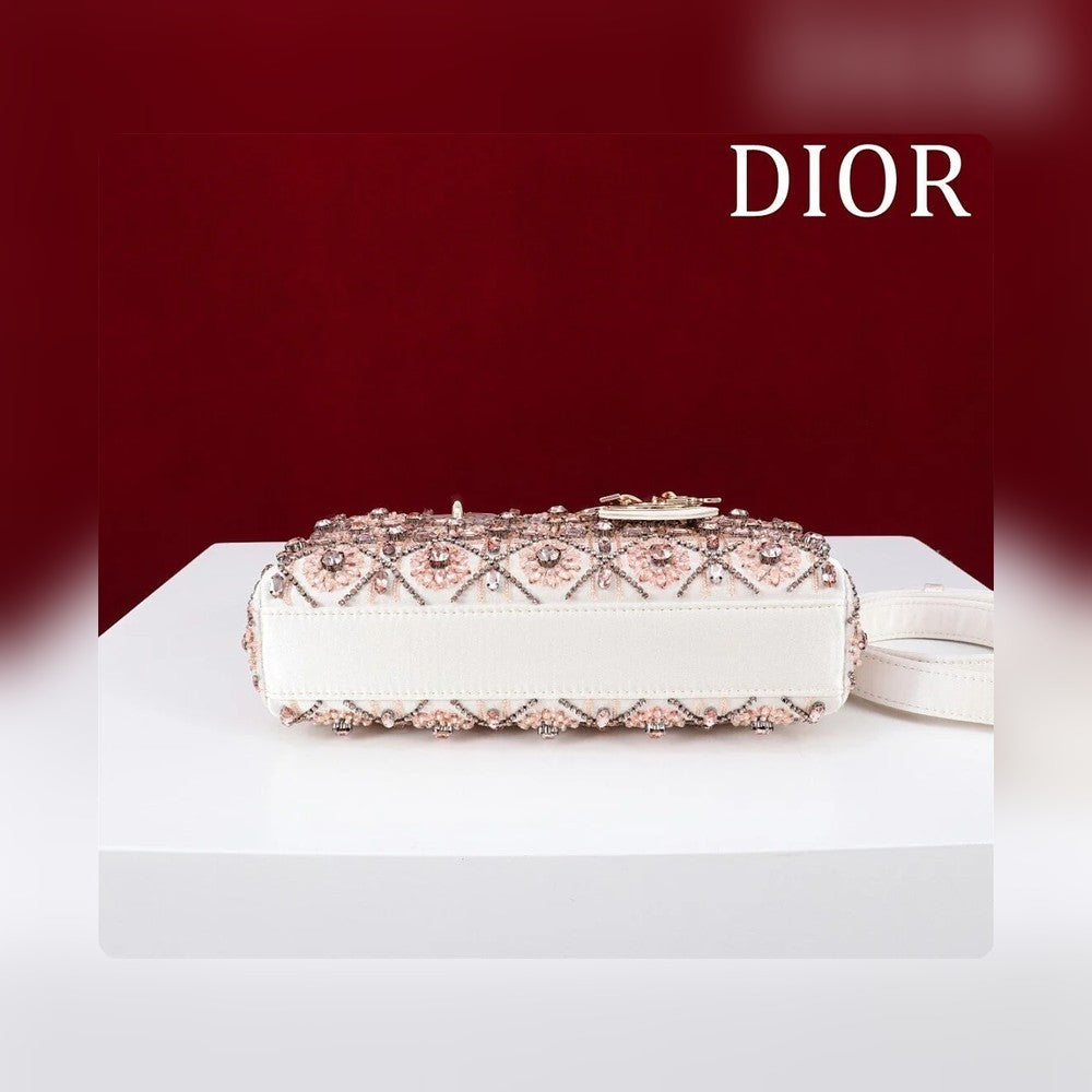 Anum Bags - Best High-End Brands in One Place - AFFORDABLE LUXURY BAGS - 18980