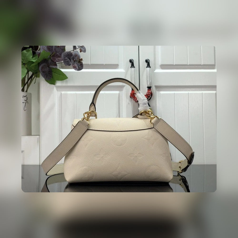 Anum Bags Detail