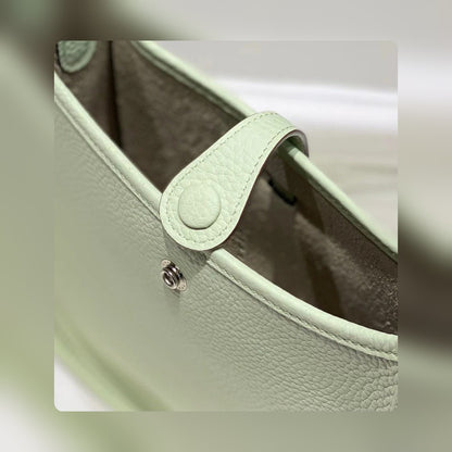 new-designer-premium-bags-nm23745