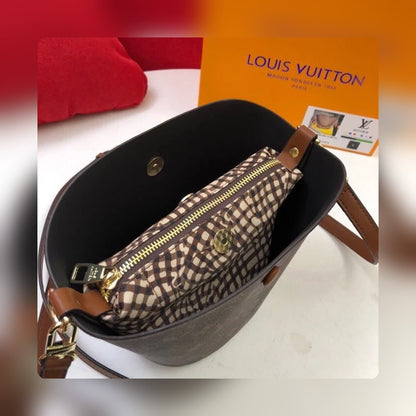 Anum Bags Detail