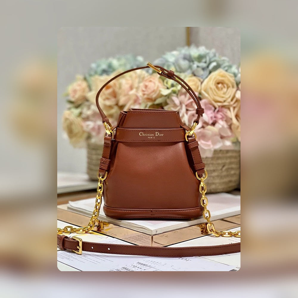 Anum Bags Detail