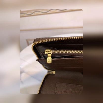 Anum Bags ln Luxury Bag --56042