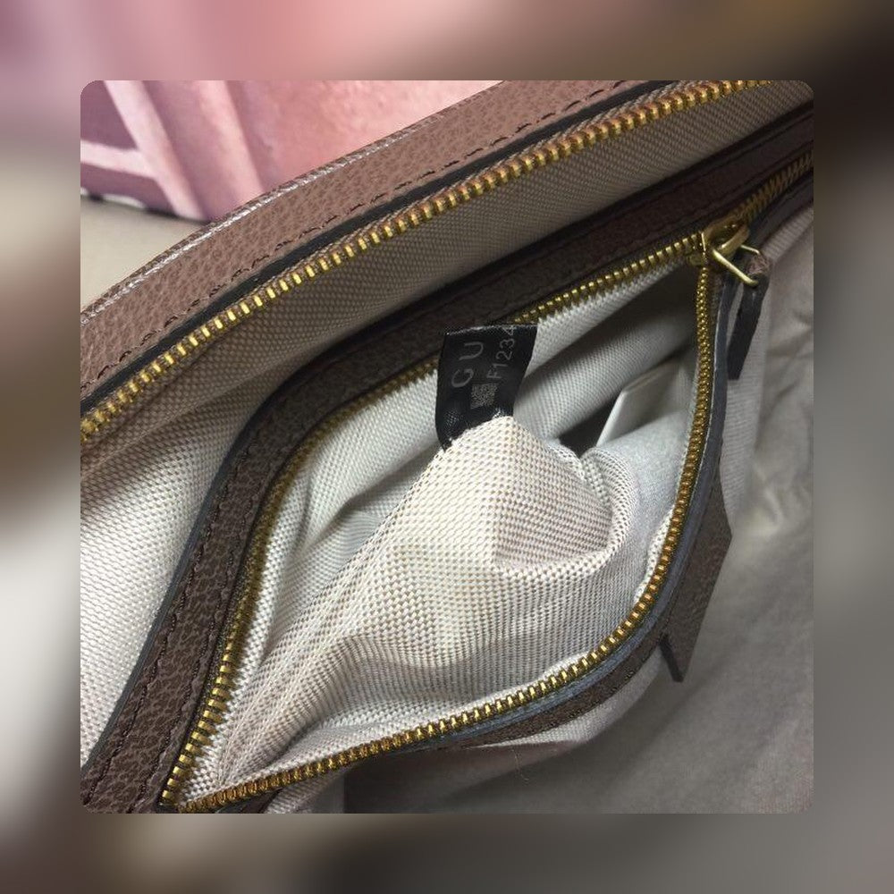 Anum Bags Detail