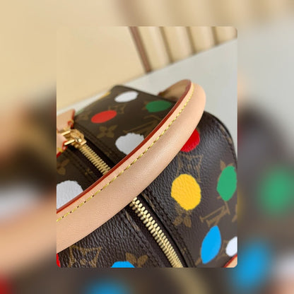 Anum Bags - High-Quality Designer Products for You - AFFORDABLE LUXURY BAGS - 16410