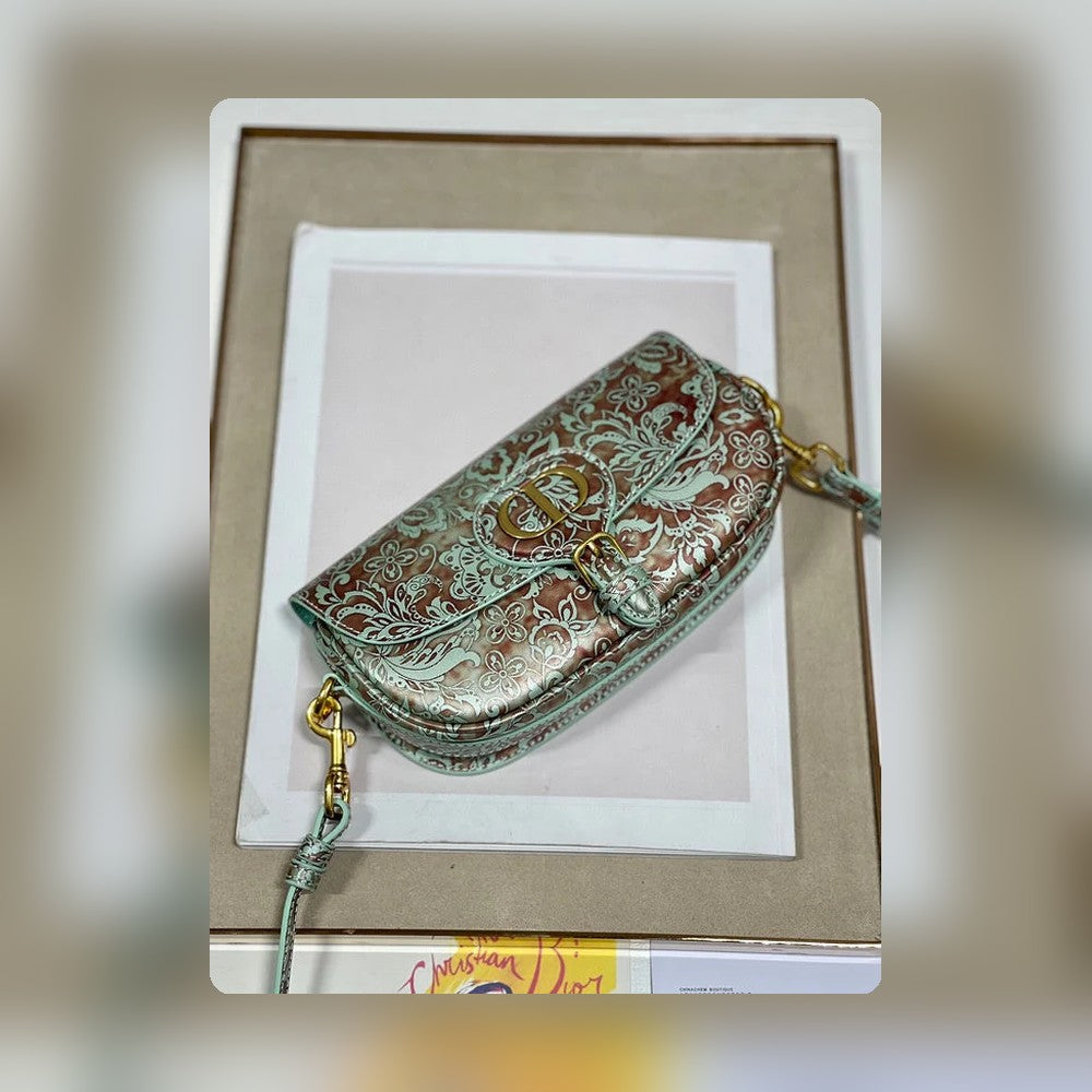Anum Bags Detail