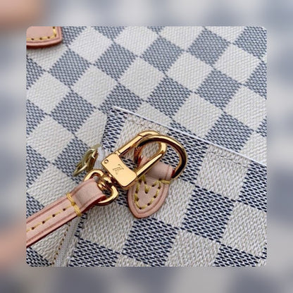 Anum Bags ln Luxury Bag --58541