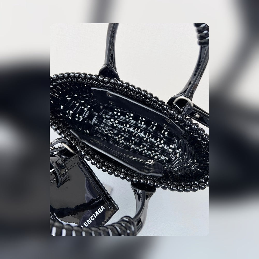 new-luxury-designer-bags-nm24061