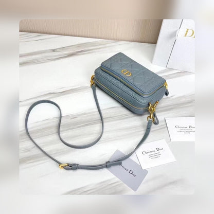 Anum Bags Detail