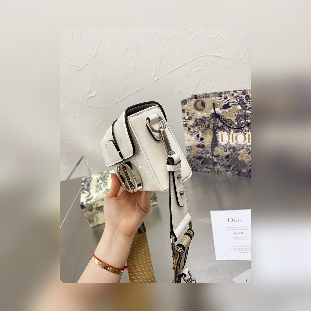Anum Bags Detail