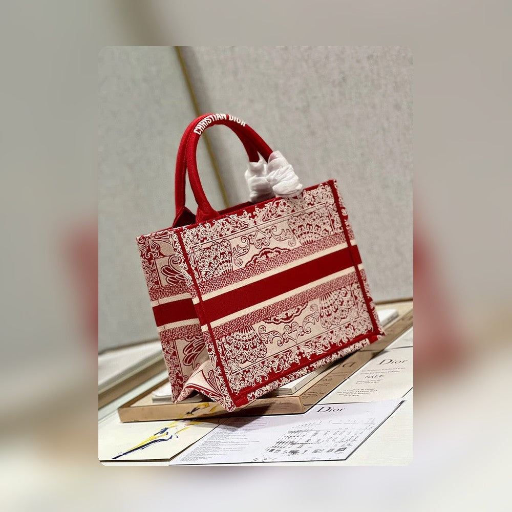 Anum Bags Detail