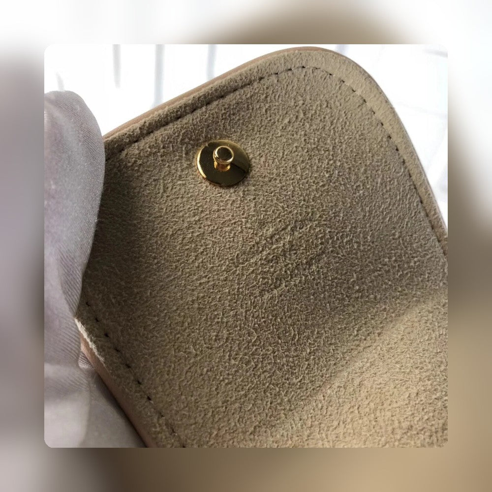 Anum Bags - High-Quality Designer Products for You - AFFORDABLE LUXURY BAGS - 3687