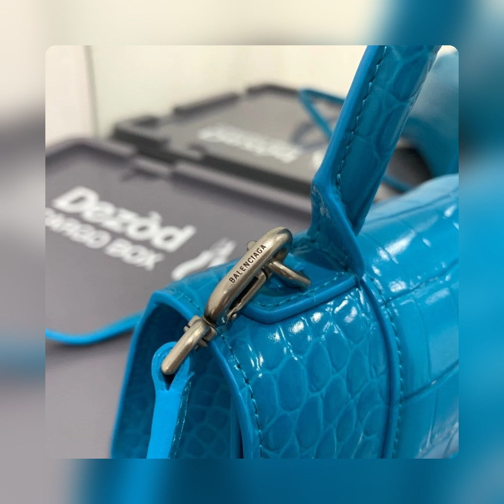 new-luxury-designer-bags-nm24077