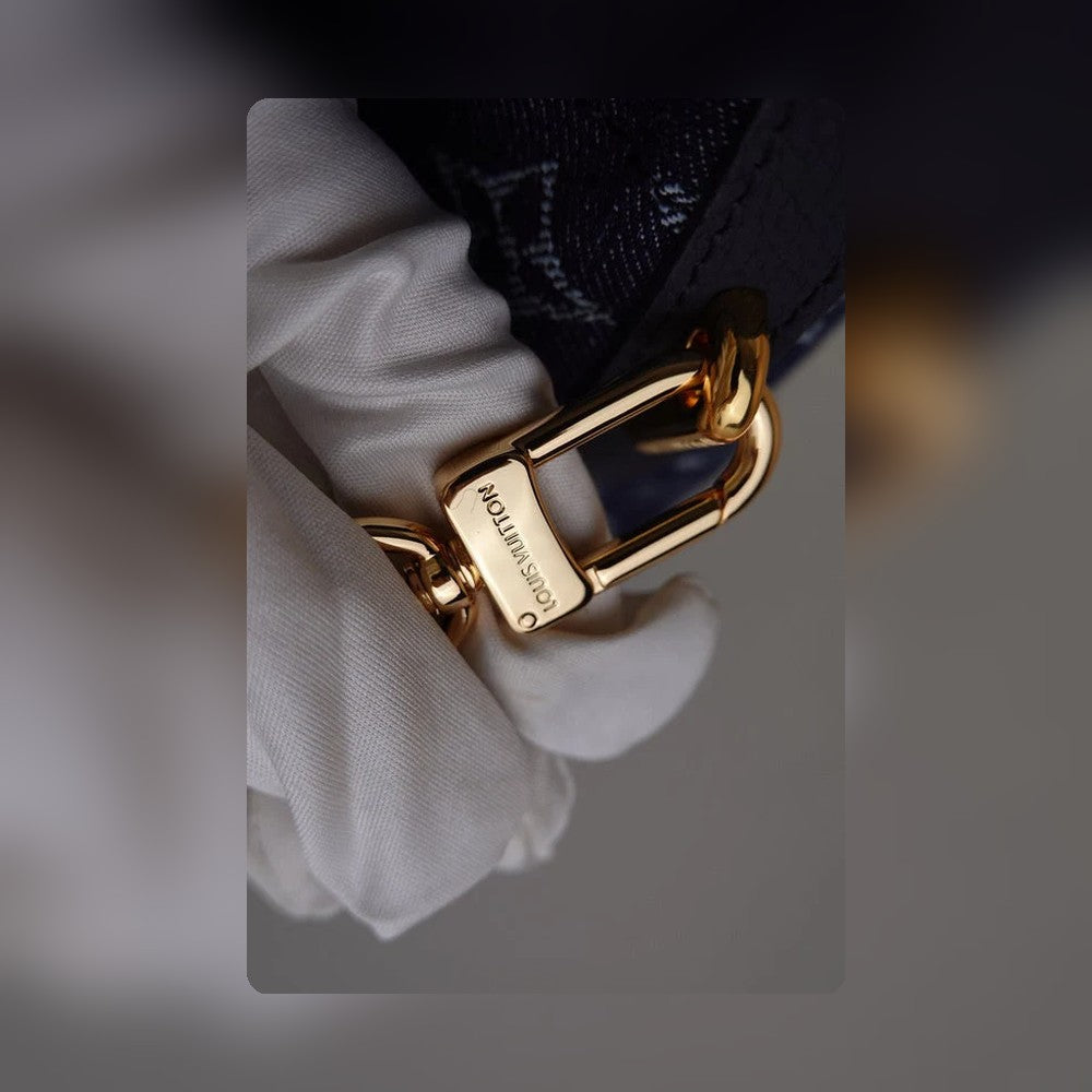 Anum Bags - High-Quality Designer Products for You - AFFORDABLE LUXURY BAGS - 16122