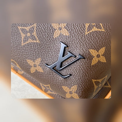 Anum Bags Detail