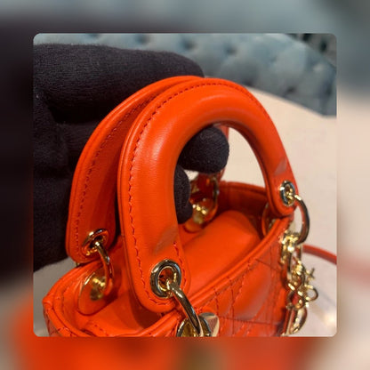 Anum Bags Detail