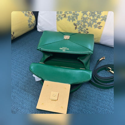 Anum Bags - High-Quality Designer Products for You - AFFORDABLE LUXURY BAGS - 14854