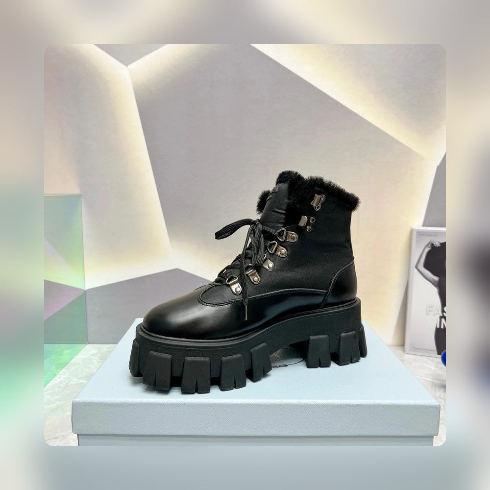 VBS LEATHER CHUNKY ANKLE BOOTS BLACK