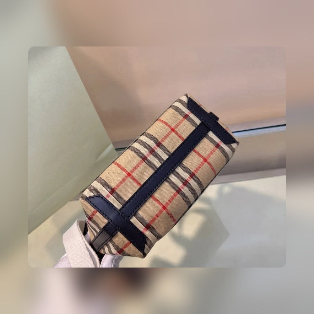 Anum Bags - High-Quality Designer Products for You - AFFORDABLE LUXURY BAGS - 17198