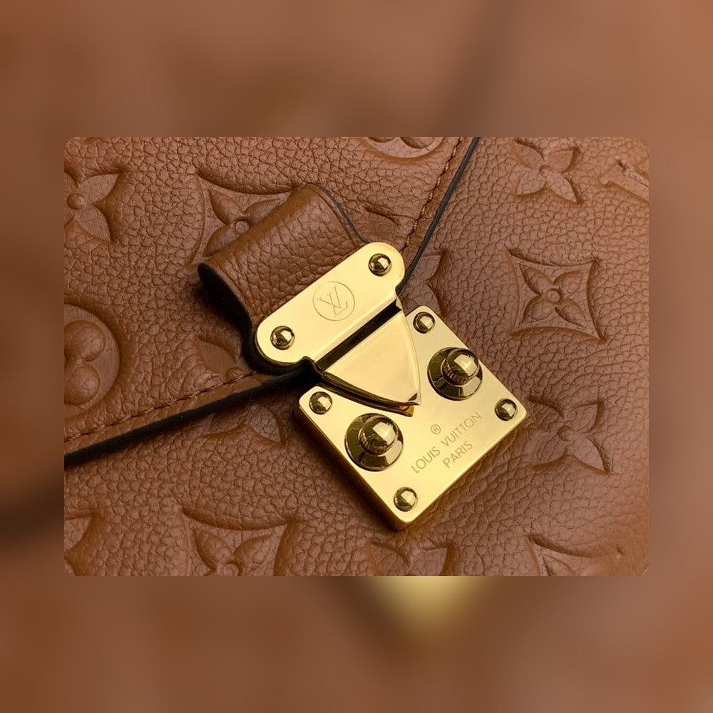 Anum Bags ln Luxury Bag --56833