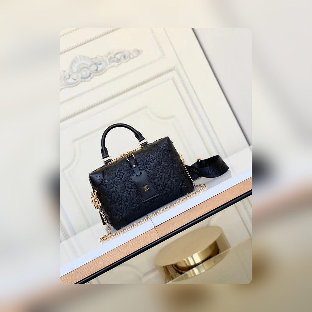 Anum Bags Detail