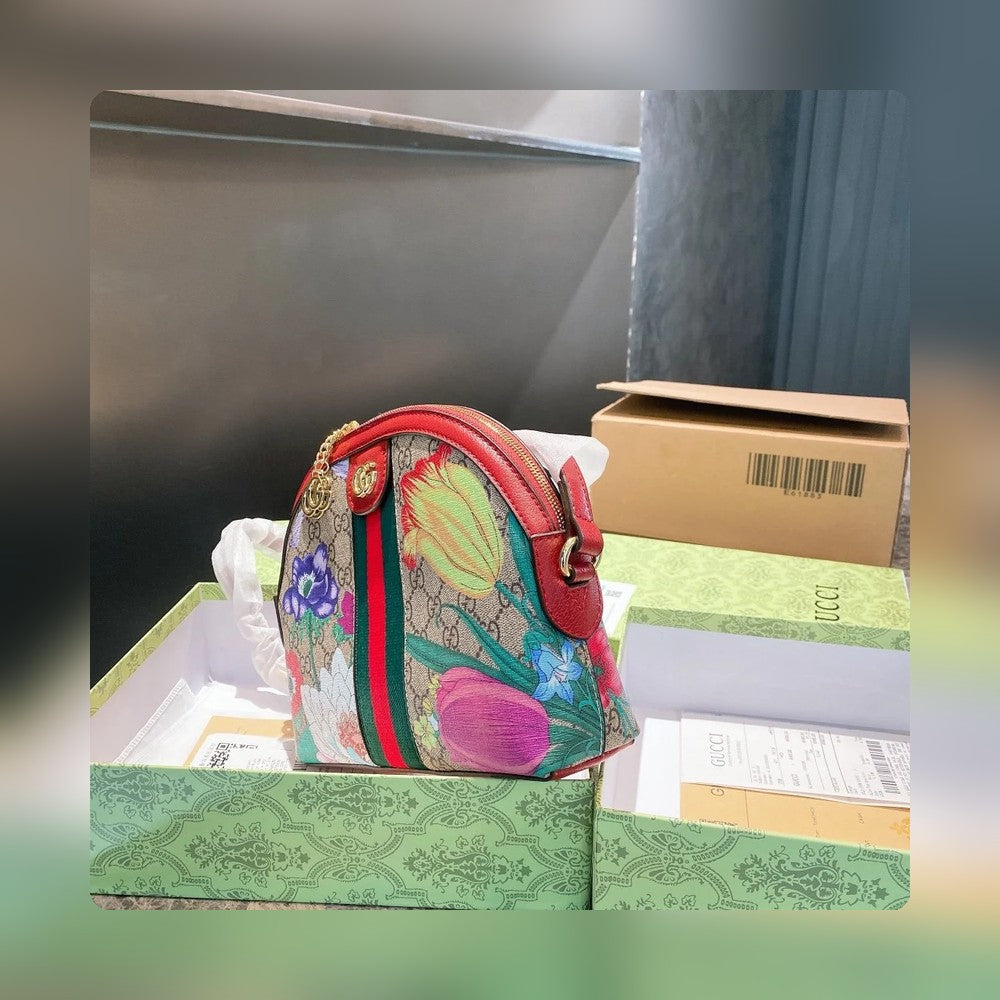 Anum Bags Detail